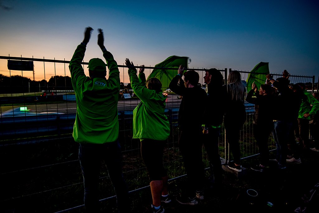 De kom, de så og de heppede!
(Foto: Formel 4 Renault Danmark)